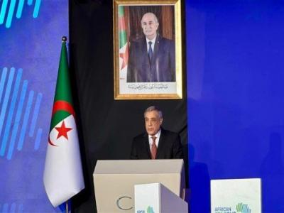 larbaoui-conference_startups.jpg