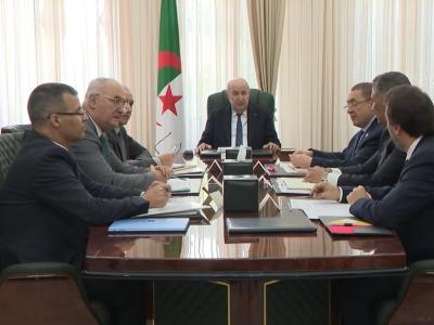 رئيس الجمهورية يترأس اجتماعا حول العقار الصناعي