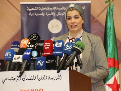 وزيرة التضامن الوطني والأسرة وقضايا المرأة صورية مولوجي 