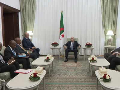 رئيس الجمهورية يستقبل وزير الخارجية الغاني رئيس الجمهورية يستقبل وزير الخارجية الغاني