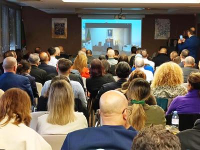 invest-consulat-dz-lyon.jpg