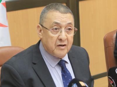 السيد مراد يحل بنابولي