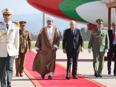تبون ملك عمان 