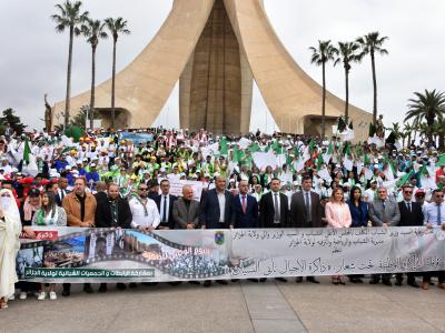 قافلة الذاكرة الوطنية بالجزائر العاصمة 