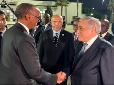 رئيس جمهورية رواندا يغادر الجزائر