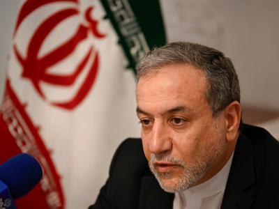 ايران سترد "بحزم" على أي انتهاك لحقوقها