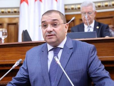 Lotfi sénat