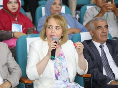 بجاية: السيدة حملاوي تدعو إلى تمتين الجبهة الداخلية لمواجهة مختلف التحديات 