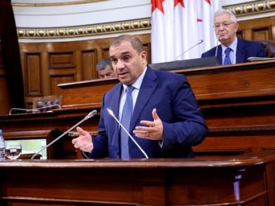Lotfi sénat