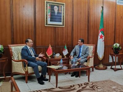 وزير الصحة يستقبل سفير جمهورية الصين الشعبية لدى الجزائر