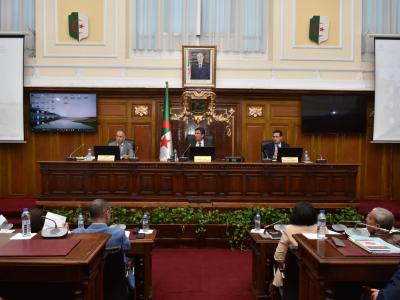 ولاية الجزائر: وضعية المؤسسات التربوية الجديدة ومؤسسات استقبال الطفولة  الصغيرة محور اجتماع 