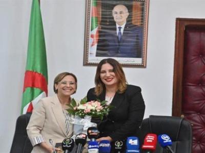 كوثر كريكو تستلم مهامها كوزيرة للبيئة وجودة الحياة 