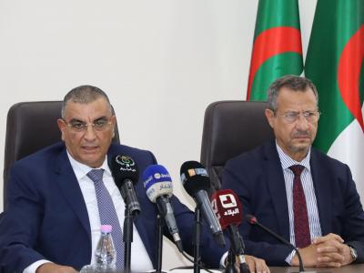  جلاوي يستلم مهامه وزيرا للأشغال العمومية والمنشآت القاعدية