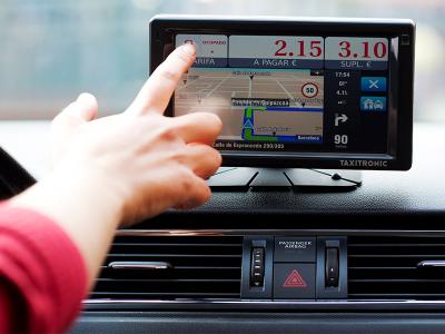 taxi-gps.jpg