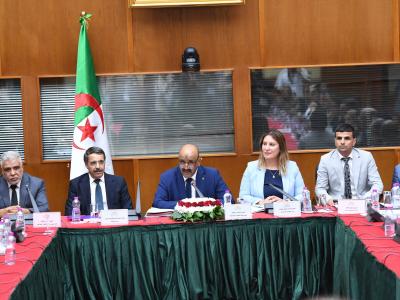  بو الزرد يعرض مشروع قانون المالية لسنة 2026  أمام اللجنة المختصة 