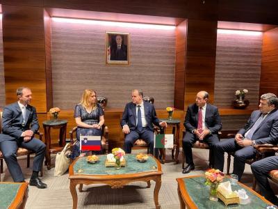 منتدى الأعمال الجزائري-السلوفيني : الجزائر توفر مناخ جاذب وملائم للاستثمار  والشراكة 