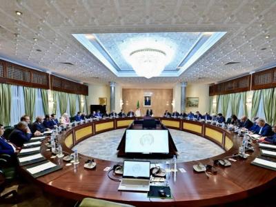 الوزير الأول، السيد سيفي غريب، ترأس هذا الثلاثاء 18 نوفمبر 2025، اجتماعًا للحكومة