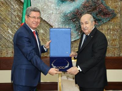 رئيس الجمهورية 