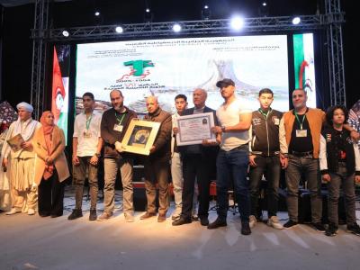 تيارت فرقة "الحبايب " تفتك جائزة "لجدار الكبرى " للمهرجان الثقافي الوطني  للأغنية الملتزمة