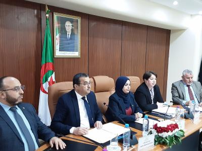 مناجم: العمل على تعزيز شراكات دولية لجلب رؤوس الأموال والتكنولوجيا الحديثة 