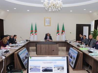 وزارة الأشغال العمومية والمنشآت القاعدية