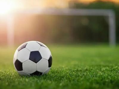 العميد ونسور الجنوب في قمة ساخنة هذا الاثنين