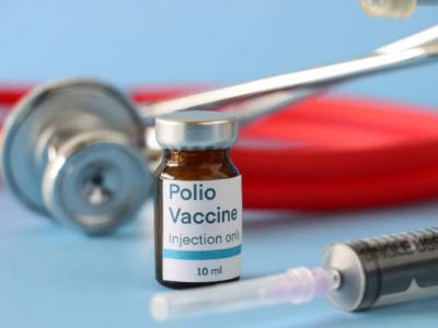Vaccination contre la poliomyélite