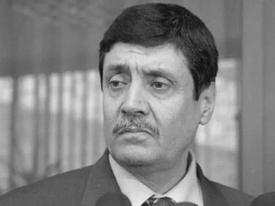 وفاة وزير المجاهدين الأسبق الطيب زيتوني 