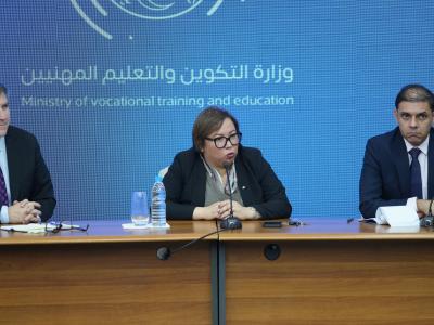 أرحاب  تترأس لقاءً تنسيقياً مع مسؤولي مدارس التكوين الخاصة