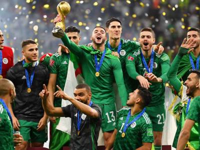 المنتخب الجزائري 