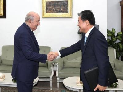 رئيس الجمهورية يستقبل سفير جمهورية كوريا