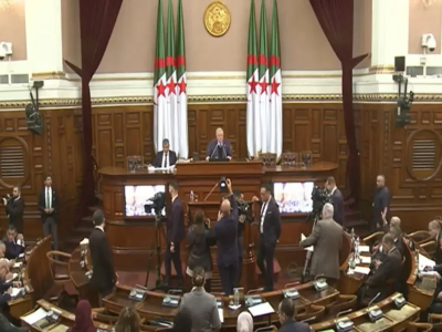  مجلس الأمة مناقشة نص قانون تجريم الاستعمار 