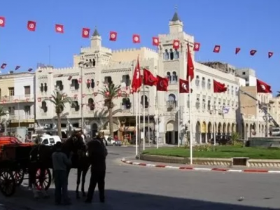  تمديد حالة الطوارئ 