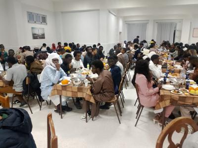 إفطار جماعي 