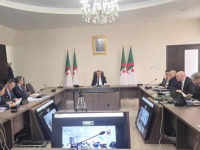 متابعة تجسيد مشروع الخط المنجمي  الشرقي 