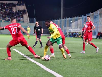 شبيبة الساورة تتجاوز نجم بن عكنون وتعزز مركزها الثالث