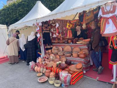 البليدة: إنطلاق فعاليات الصالون الوطني للصناعة التقليدية