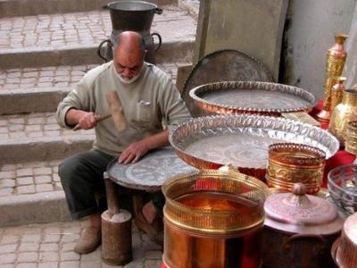 الأسر المنتجة 