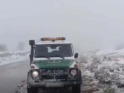 عدة طرق مقطوعة بسبب التقلبات الجوية الأخيرة