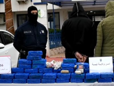 ضبط 56 كلغ من الكيف المعالج وتوقيف شخصين بتبسة