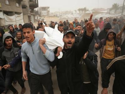 Huit Palestiniens tombent en martyrs en Cisjordanie et à Ghaza