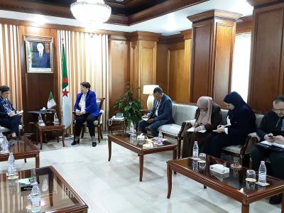 بحث سبل تعزيز التعاون بين الجزائر ومجموعة البنك الدولي في المجال المنجمي 