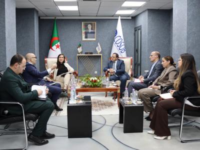  التعاون مع البنك الدولي