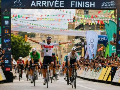 طواف الجزائر 2026: الدراج الجزائري حمزة ياسين يتوج بالمرحلة السادسة  بمدينة تنس 