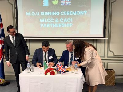  لقاء بين متعاملين اقتصاديين جزائريين  وبريطانيين  