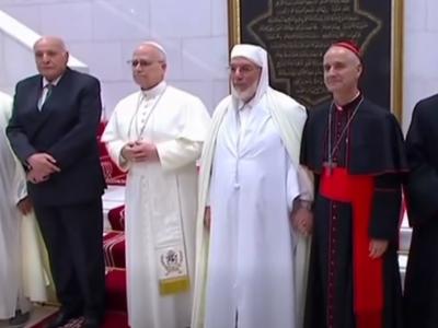 Le pape à la mosquée