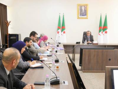 خط السكة الحديدية الجزائر-تمنراست: اللجنة الوزارية المشتركة المكلفة  بالمتابعة تعقد اجتماعا لبحث الاجراءات التحضيرية