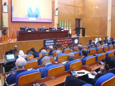  وفد عن اللجنة الوطنية للوقاية من الأمراض المتنقلة عن طريق  المياه في زيارة عمل وتفقد إلى عدد من الولايات
