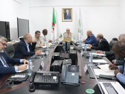 Khelfane préside une réunion du Conseil de l'ANIE