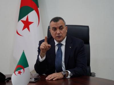 Zerrouki annonce le lancement du programme national d'autonomisation numérique